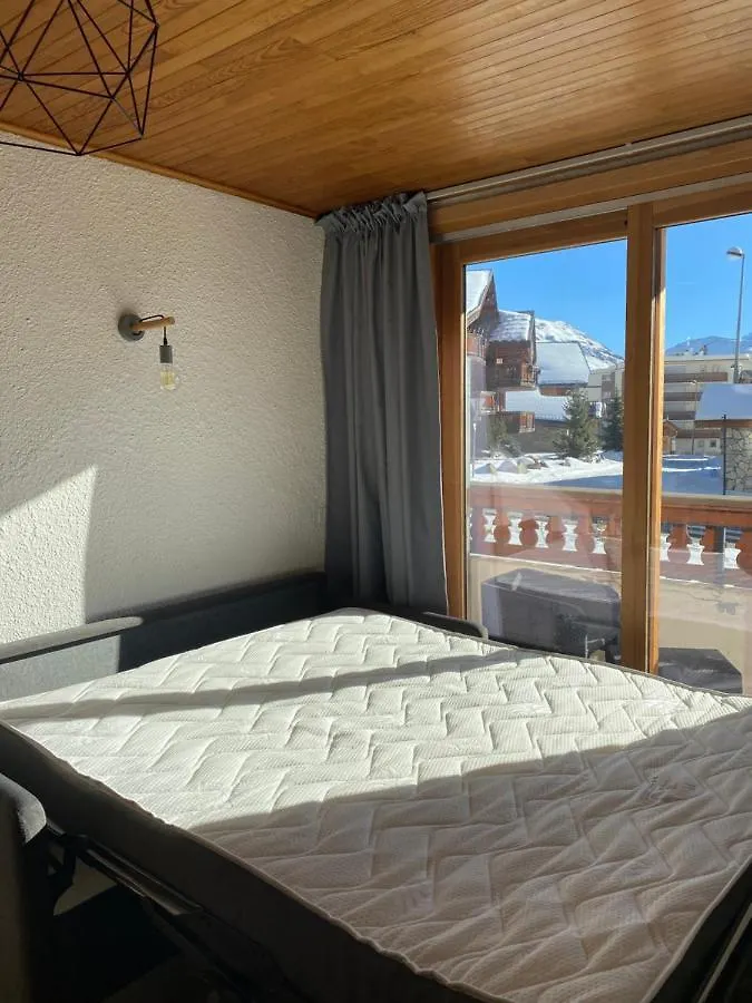 Charmant Appartement 4 Pax Au Pied Des Pistes Huez Apartment